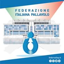 Potrebbe essere un'immagine raffigurante il seguente testo "FEDERAZIONE ITALIANA PALLAVOLO T federvolley.it"